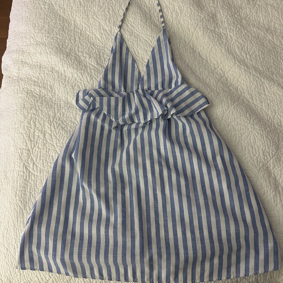 Blue and white backless dress - Picture 1 of 1